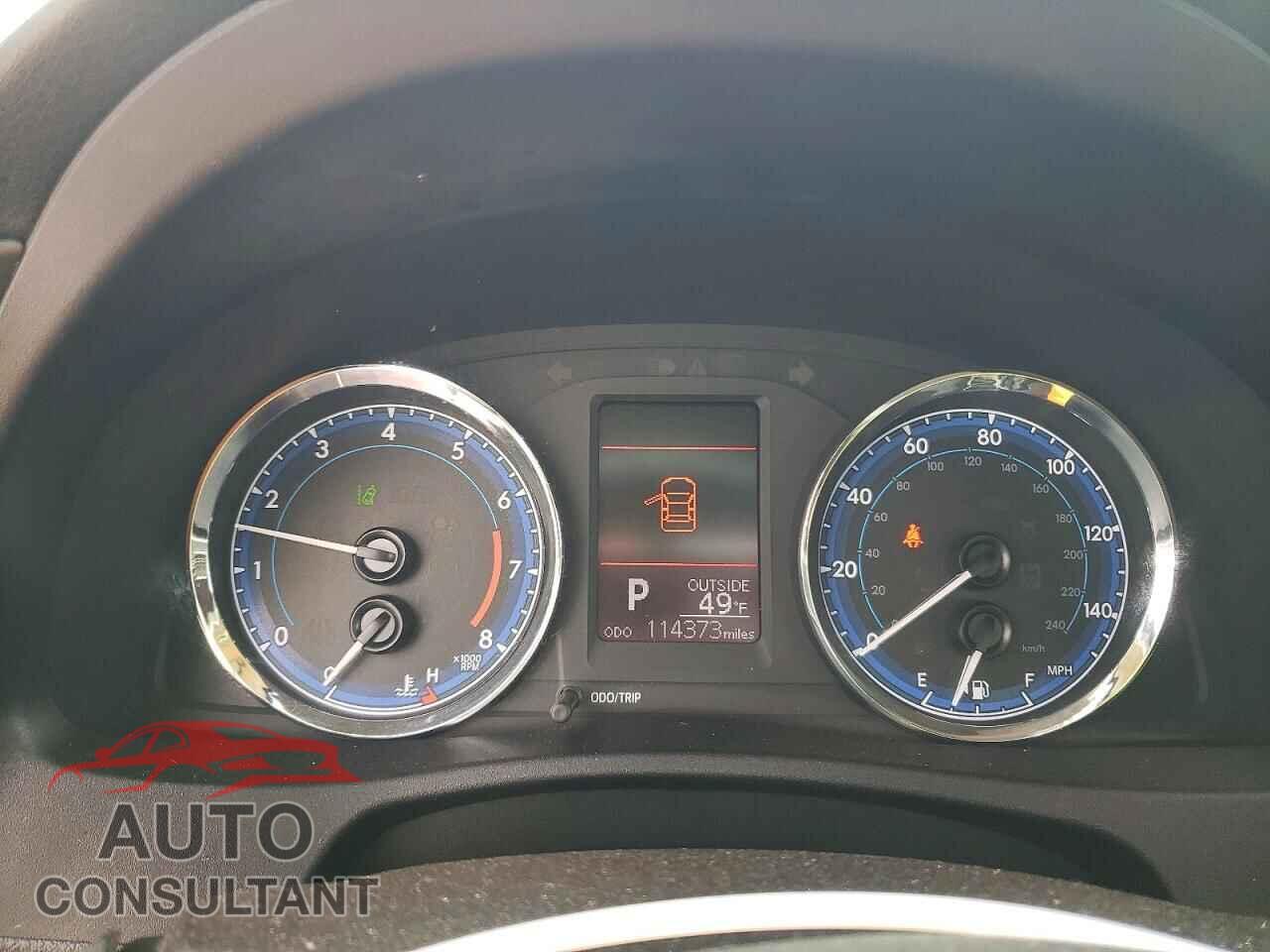 TOYOTA COROLLA 2017 - 2T1BURHE5HC903473