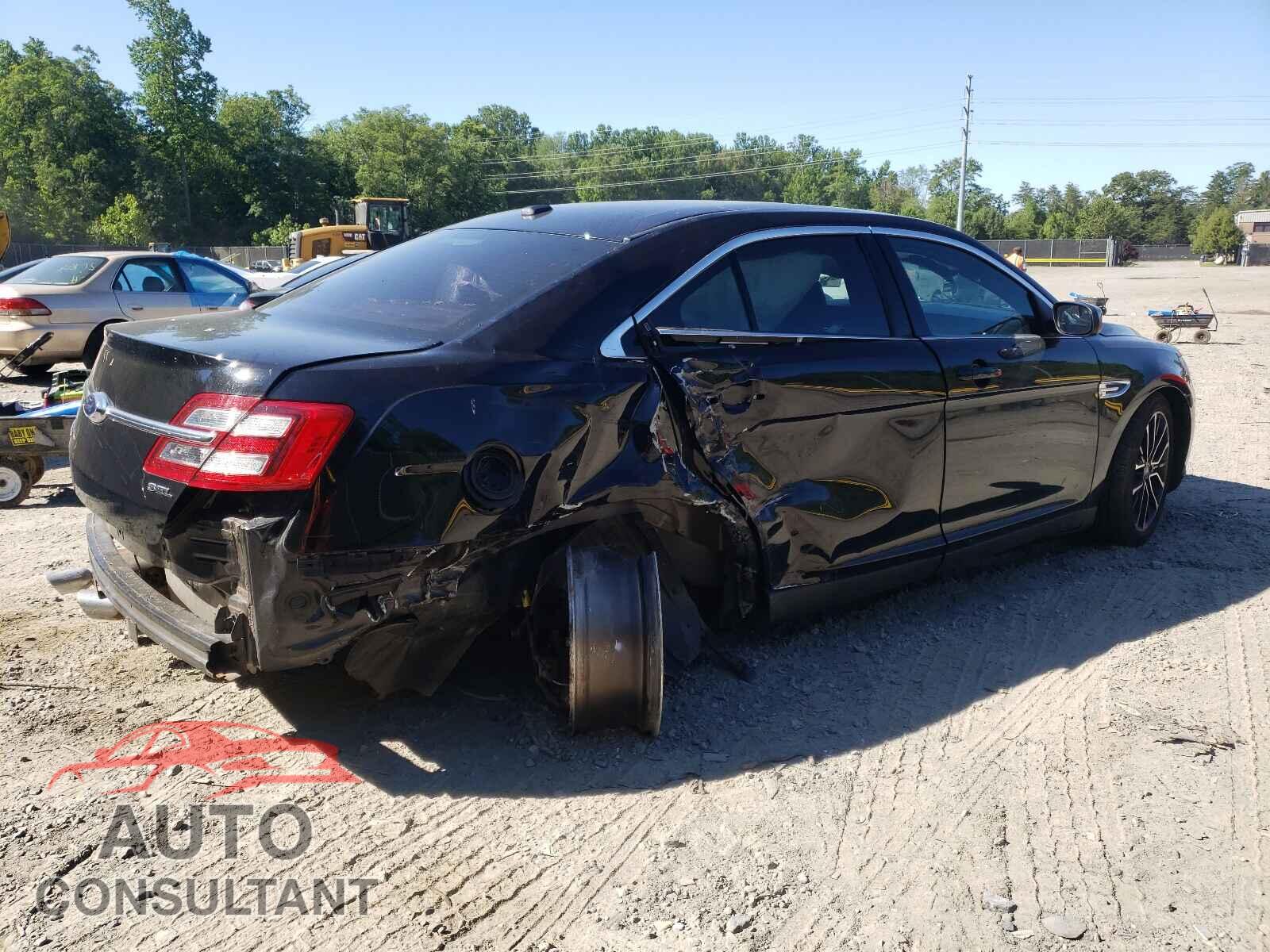 FORD TAURUS 2017 - 1FAHP2E86HG137025