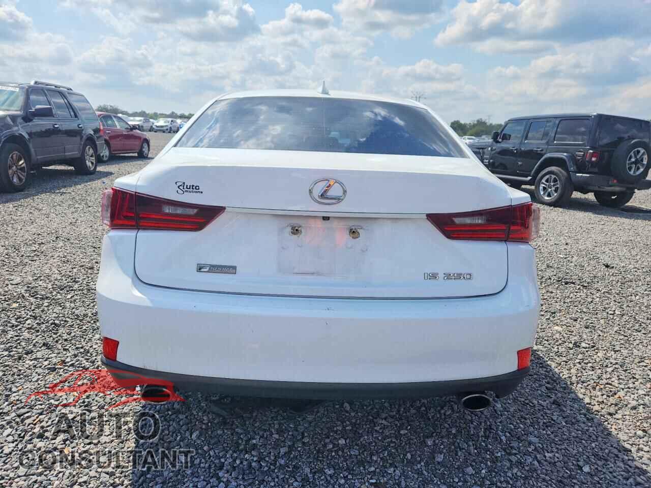 LEXUS IS 2014 - JTHBF1D25E5041595