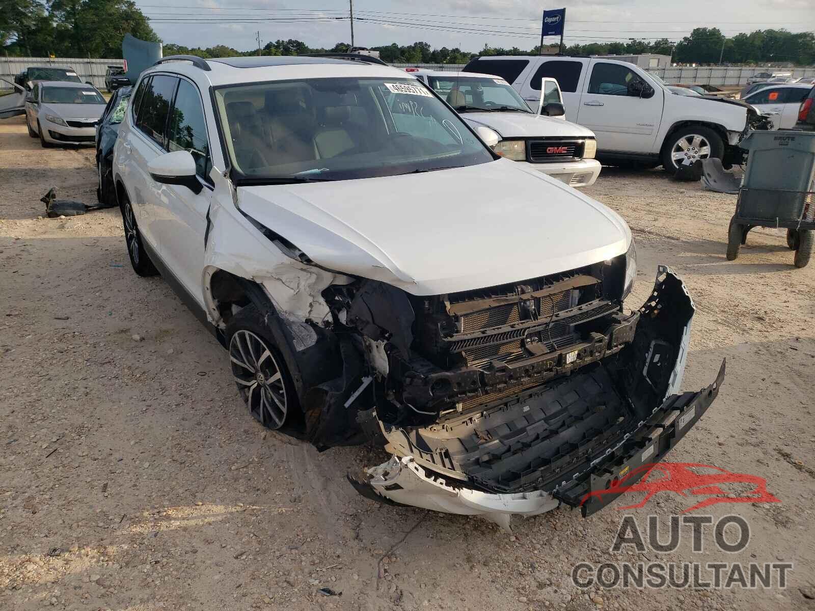 VOLKSWAGEN TIGUAN 2018 - 3VV3B7AX5JM193712