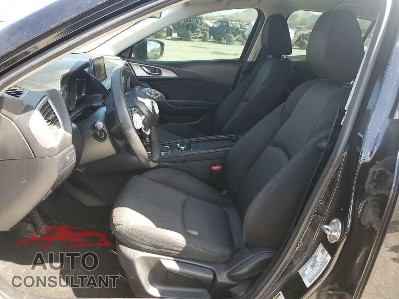 MAZDA 3 2017 - 3MZBN1U71HM123786