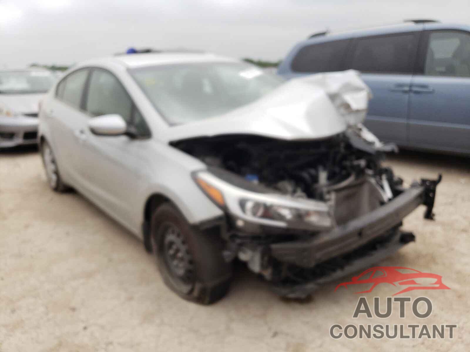 KIA FORTE 2018 - 3KPFK4A7XJE193600