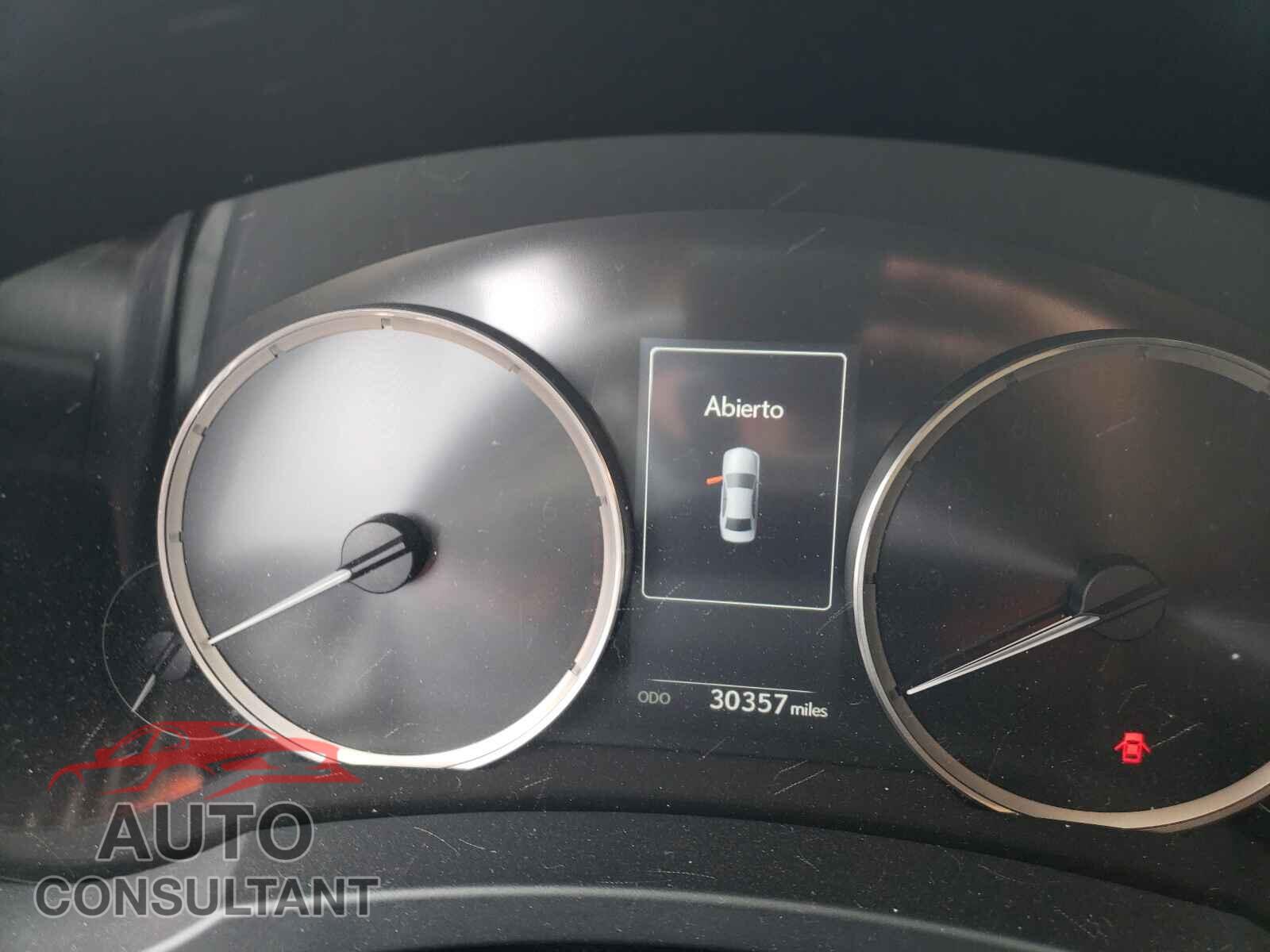 LEXUS IS 2019 - JTHBA1D29K5091930