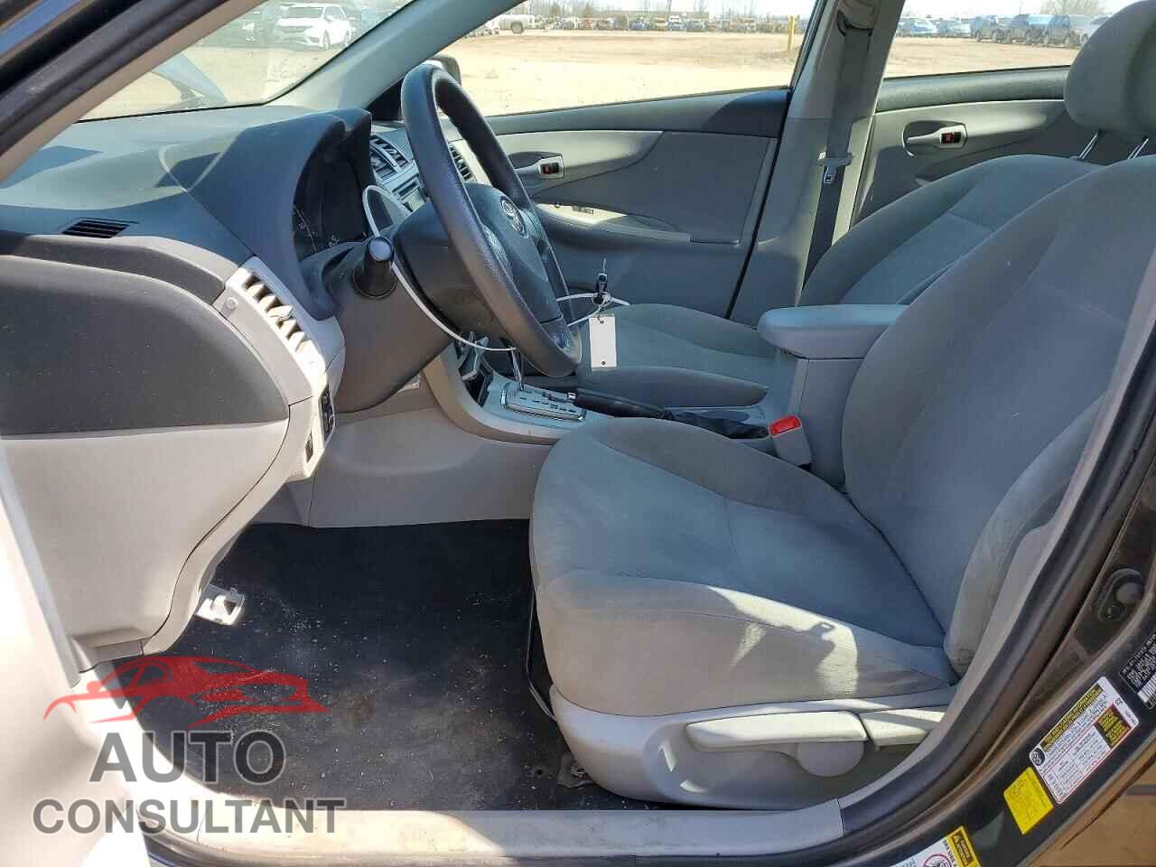 TOYOTA COROLLA 2013 - 2T1BU4EE2DC008024