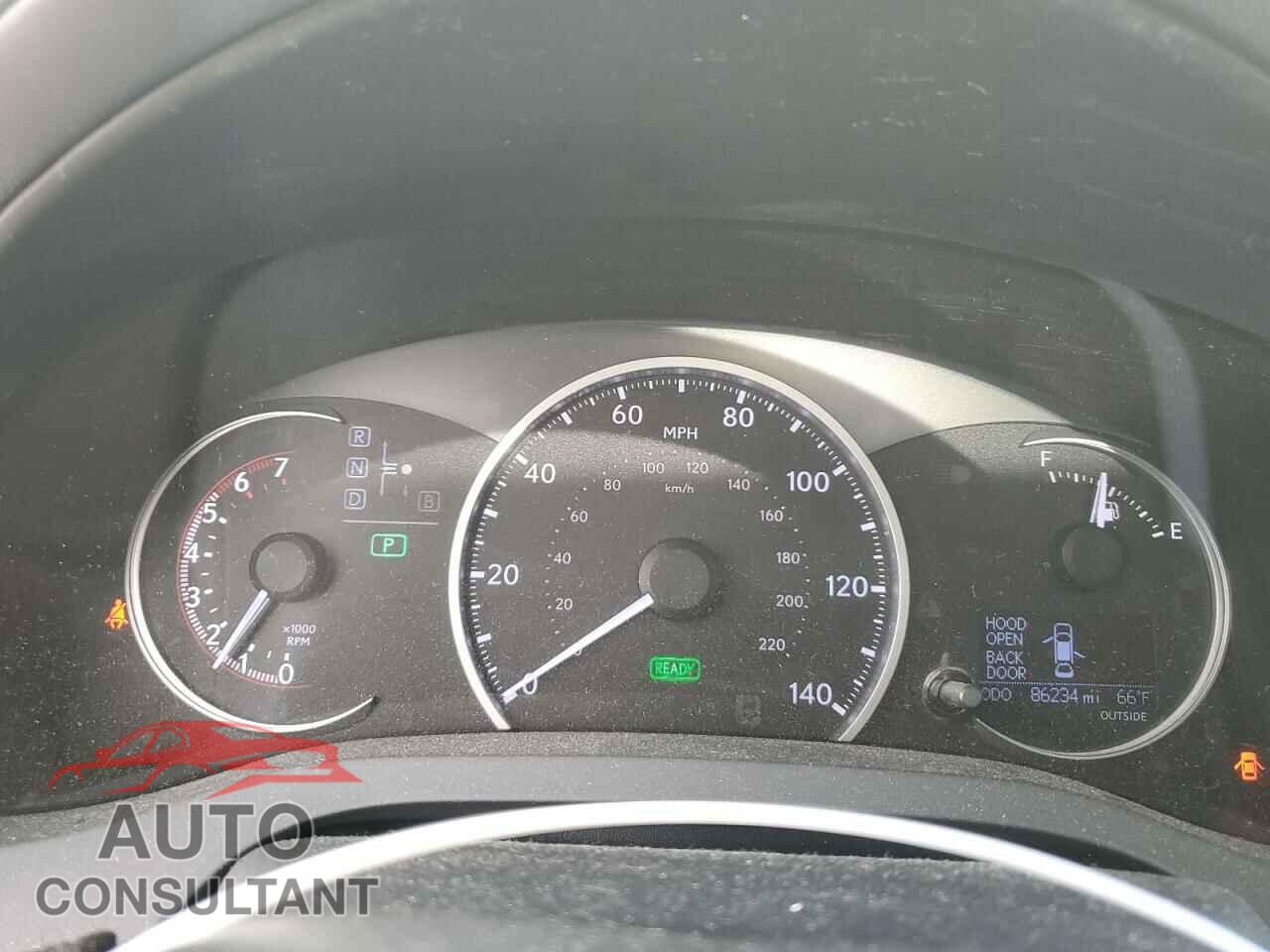 LEXUS CT 200 2013 - JTHKD5BH7D2157871