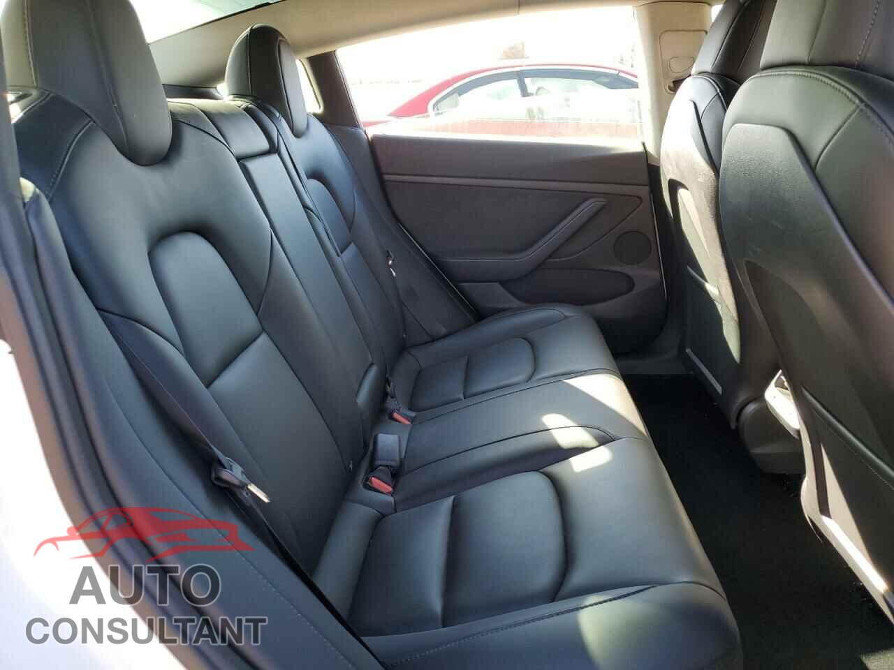 TESLA MODEL 3 2021 - 5YJ3E1EA7MF093449