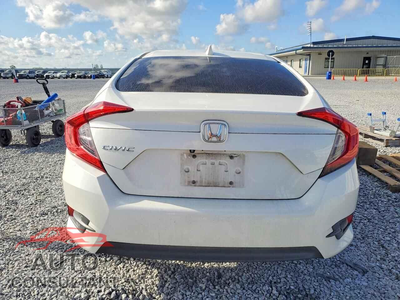 HONDA CIVIC 2017 - 19XFC2F78HE080815