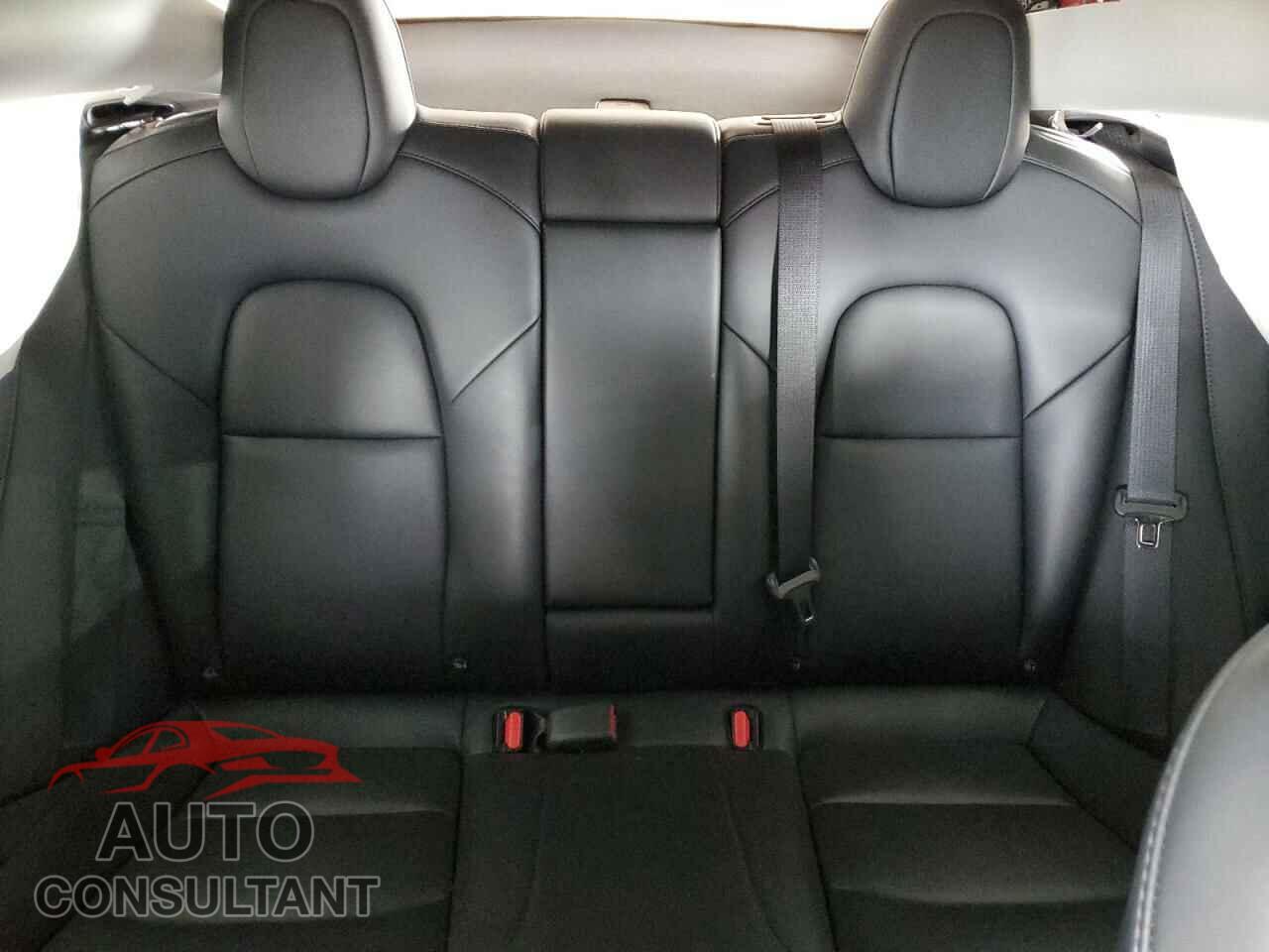 TESLA MODEL 3 2023 - 5YJ3E1EA9PF452546