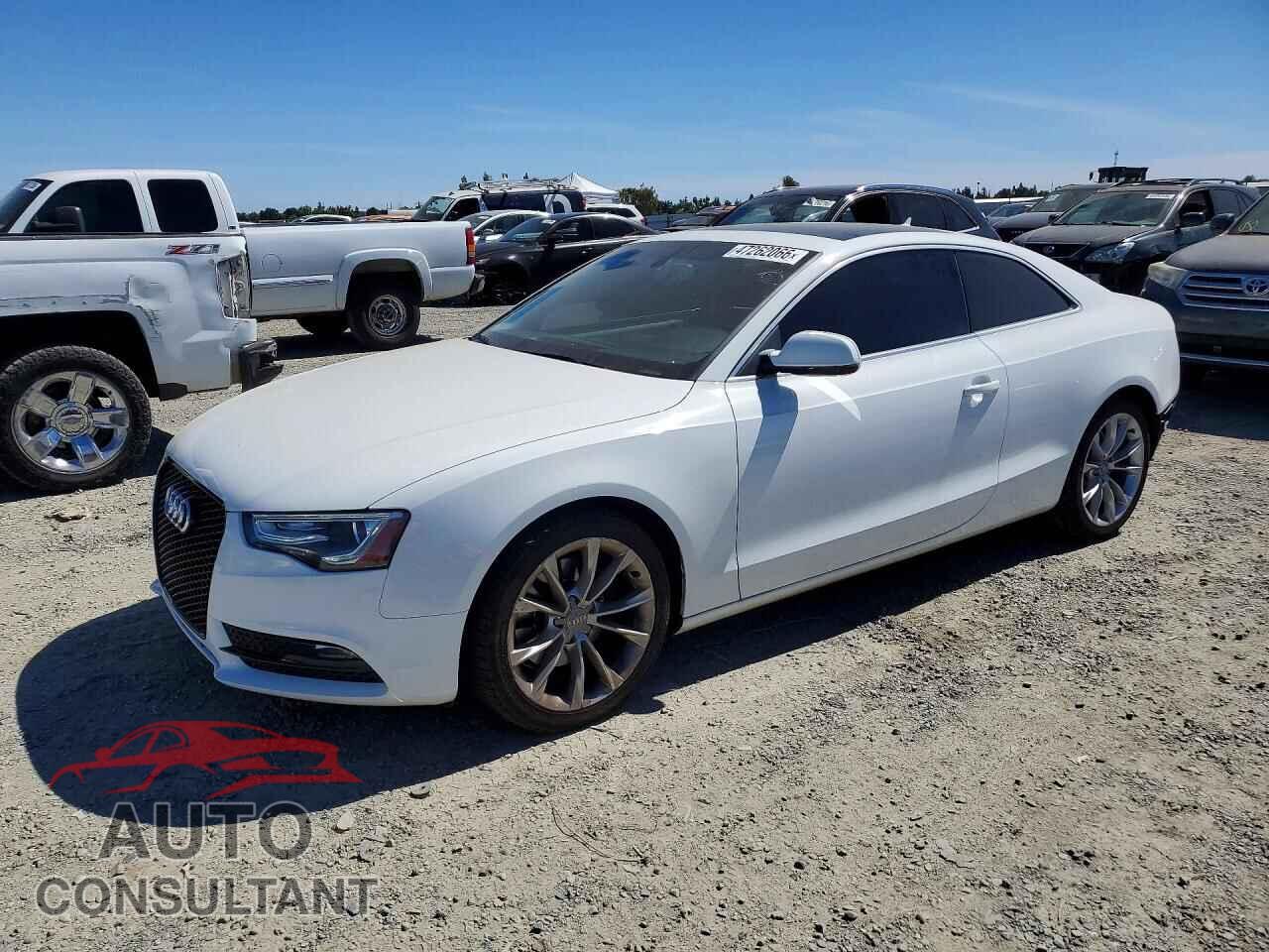 AUDI A5 2013 - WAULFAFRXDA001127