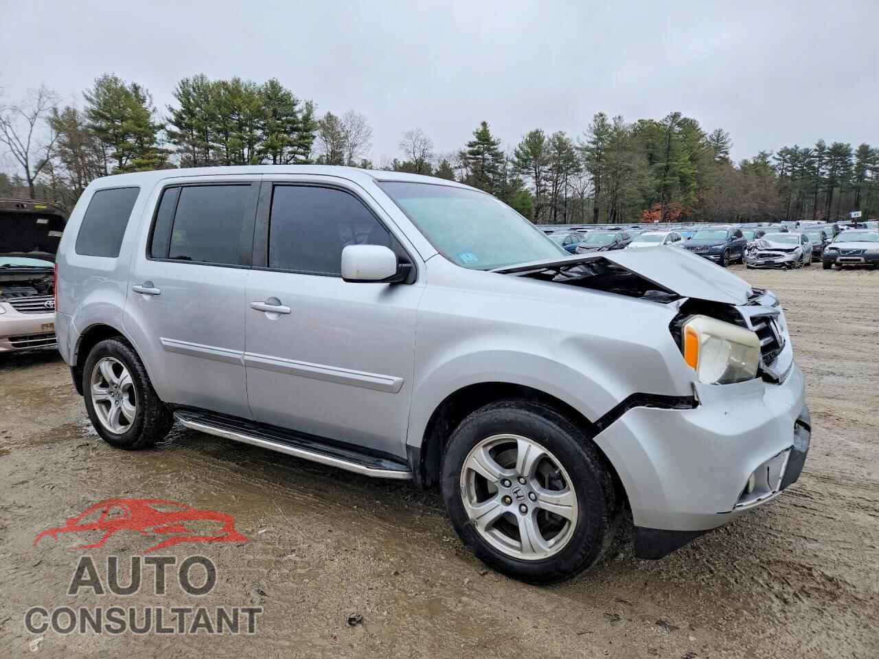 HONDA PILOT 2013 - 5FNYF4H60DB055301