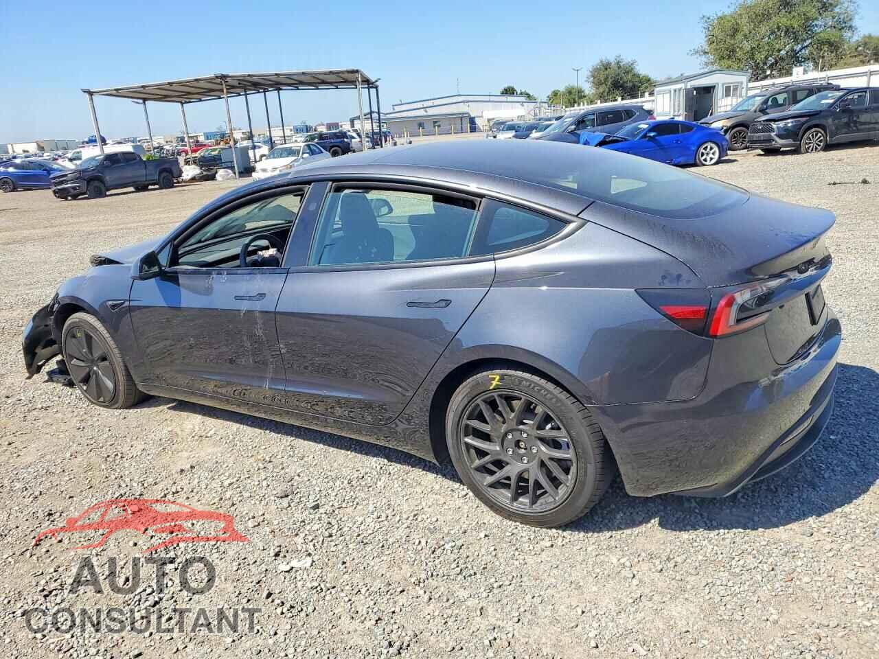 TESLA MODEL 3 2025 - 5YJ3E1EA0SF938896