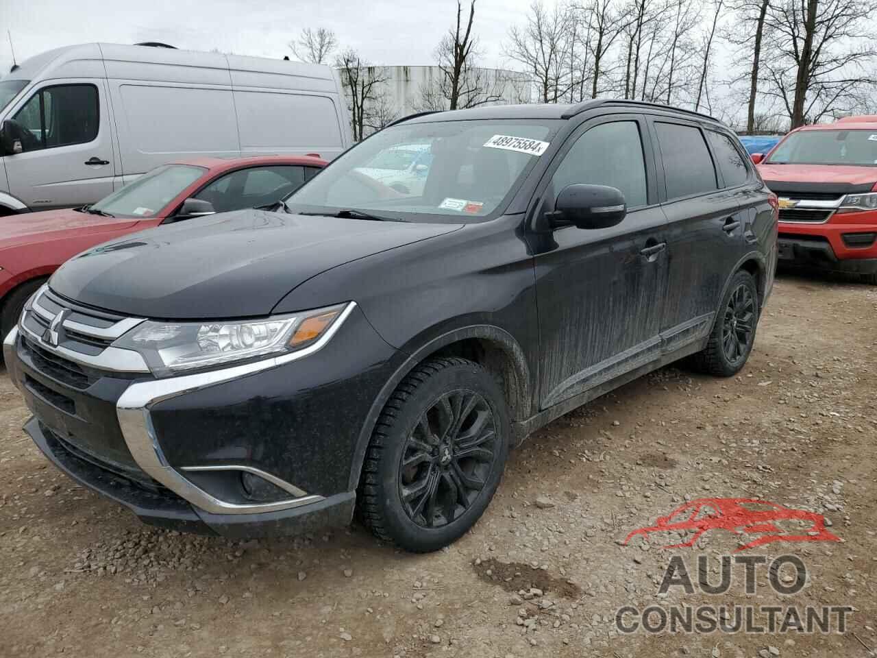 MITSUBISHI OUTLANDER 2018 - JA4AD3A33JZ018390