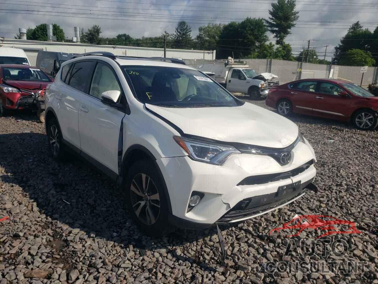 TOYOTA RAV4 2018 - JTMRFREV9JD255030
