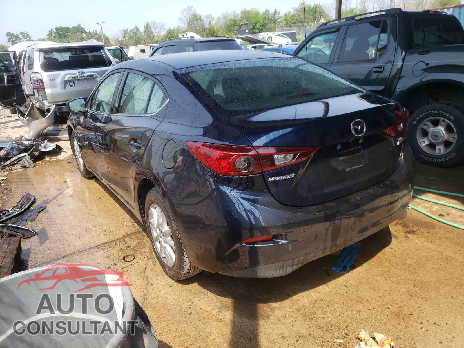 MAZDA 3 2018 - 3MZBN1U77JM170004