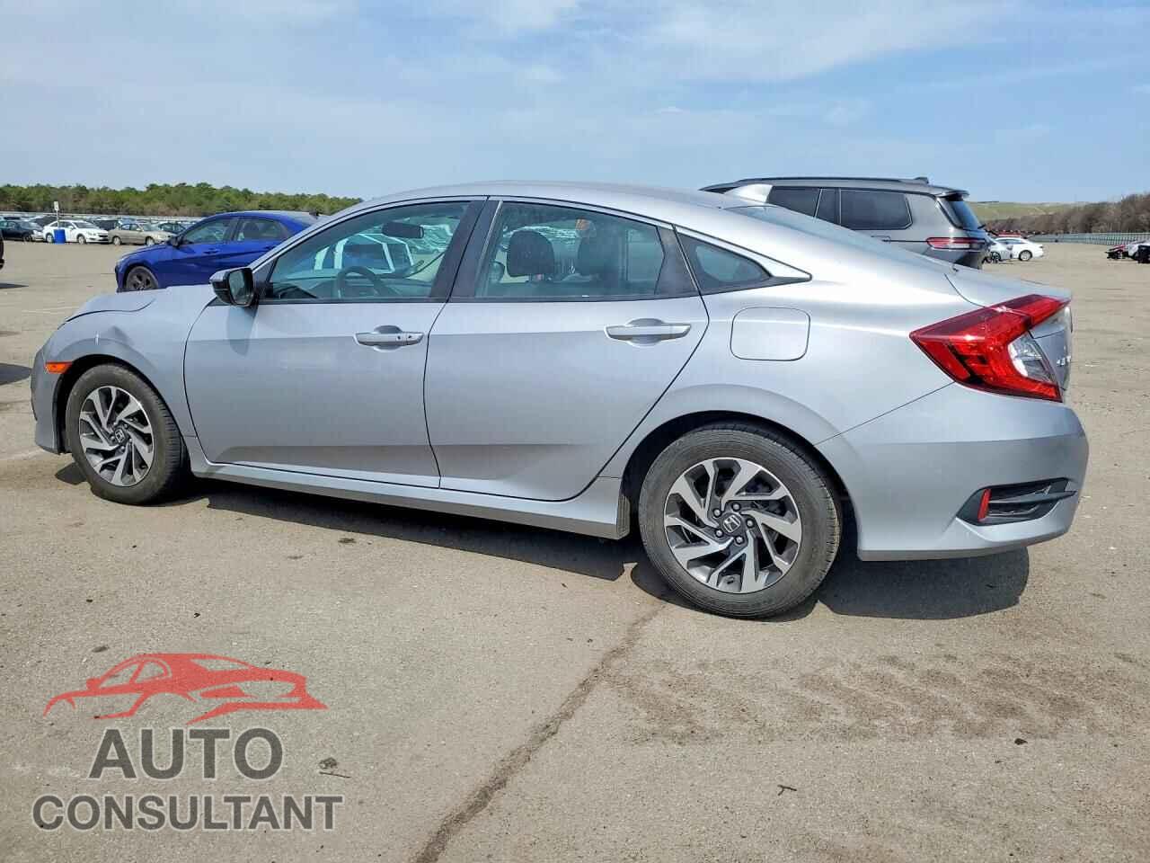 HONDA CIVIC 2018 - 2HGFC2F79JH514042