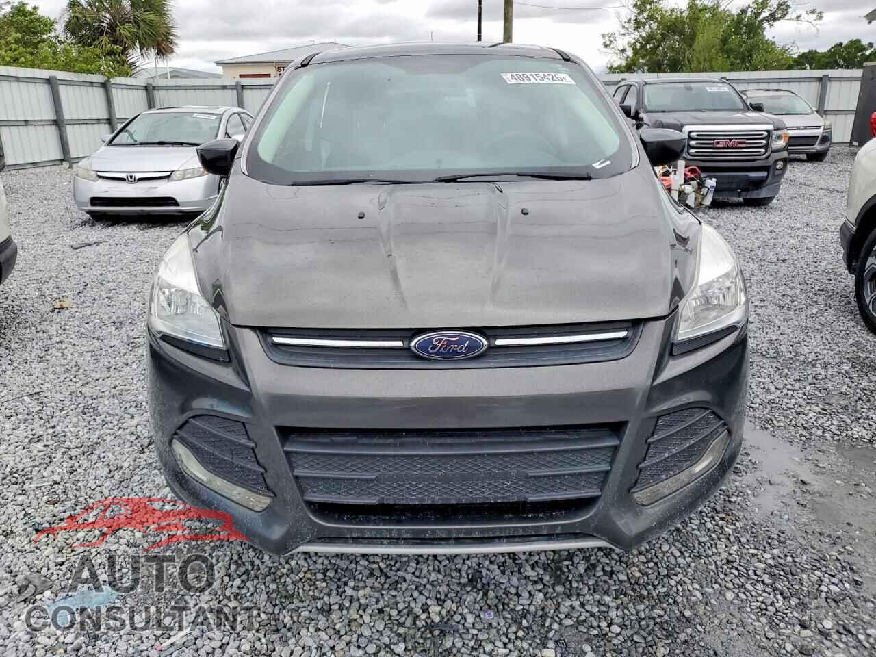 FORD ESCAPE 2016 - 1FMCU0G77GUB66907