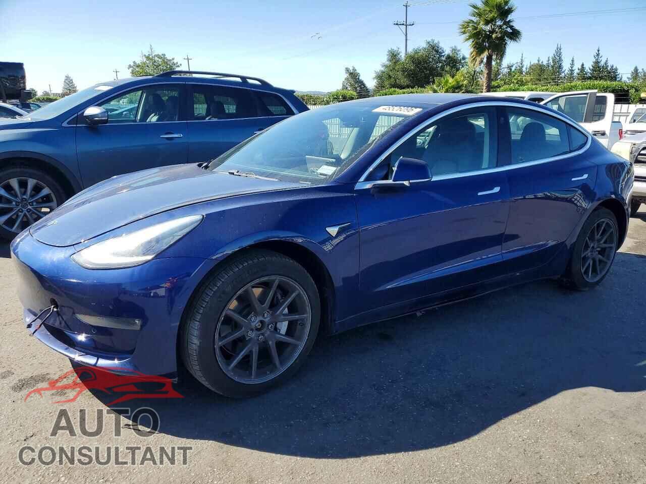 TESLA MODEL 3 2019 - 5YJ3E1EBXKF210821