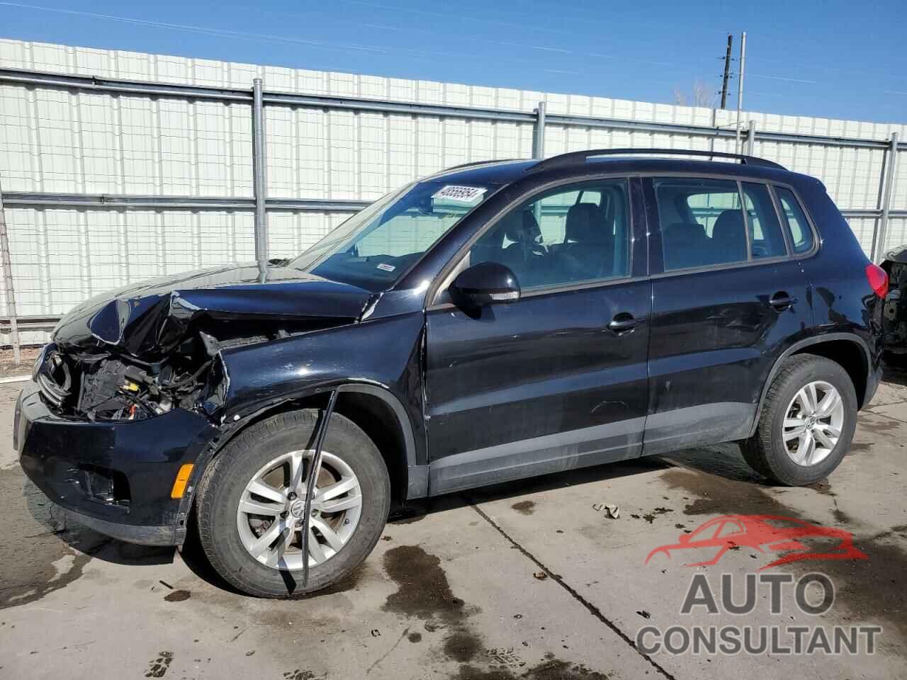 VOLKSWAGEN TIGUAN 2016 - WVGBV7AX1GW600236