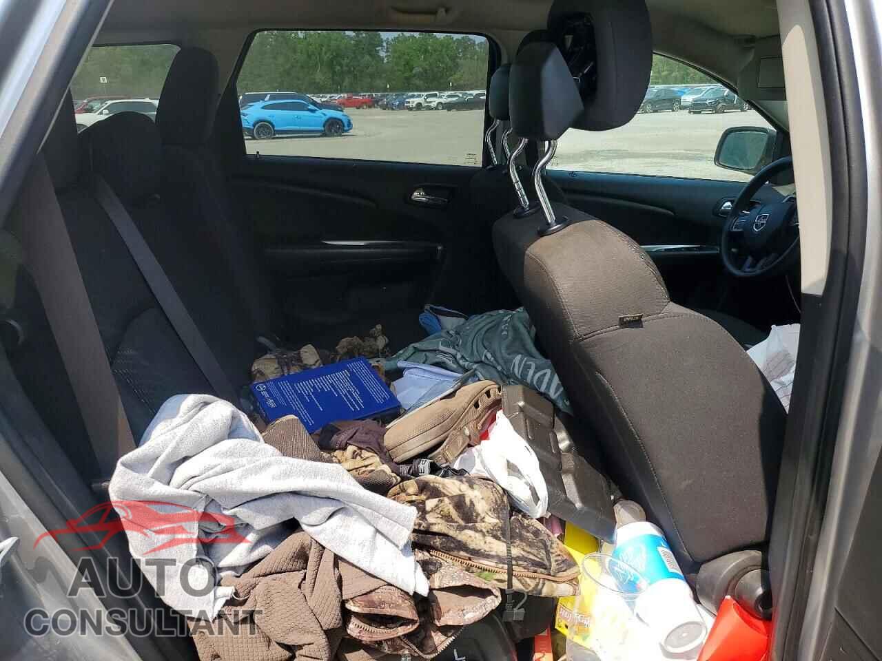 DODGE JOURNEY 2018 - 3C4PDCAB4JT235686