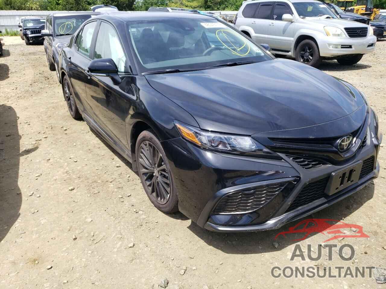 TOYOTA CAMRY 2022 - 4T1G11BK2NU063385