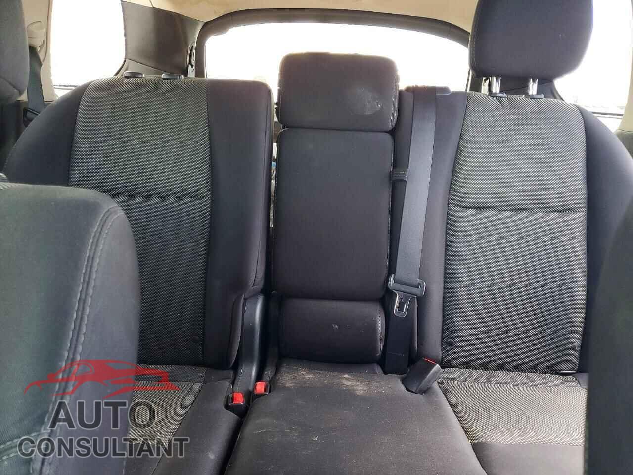 NISSAN PATHFINDER 2017 - 5N1DR2MN4HC604696
