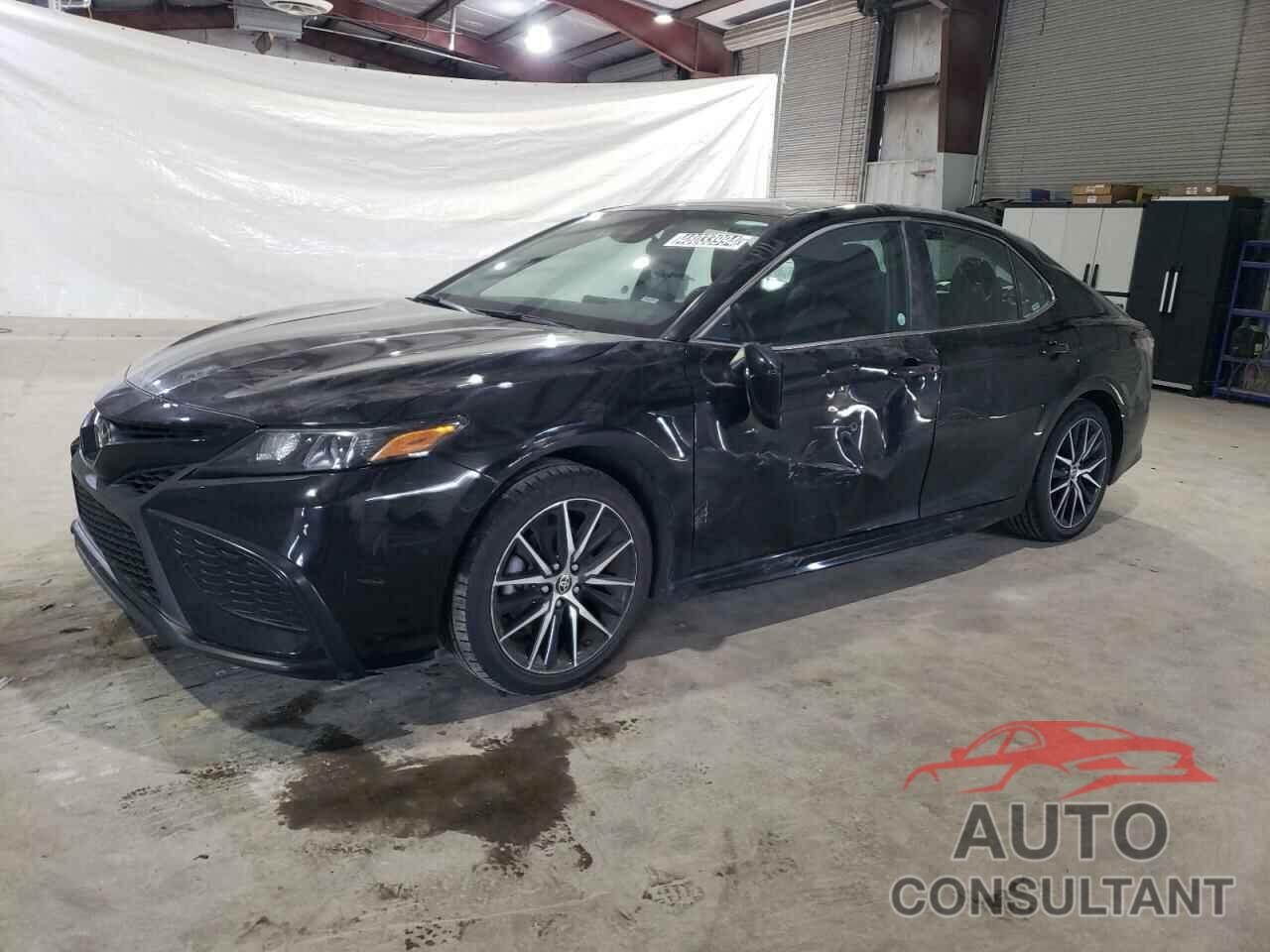 TOYOTA CAMRY 2021 - 4T1G11AK3MU559876