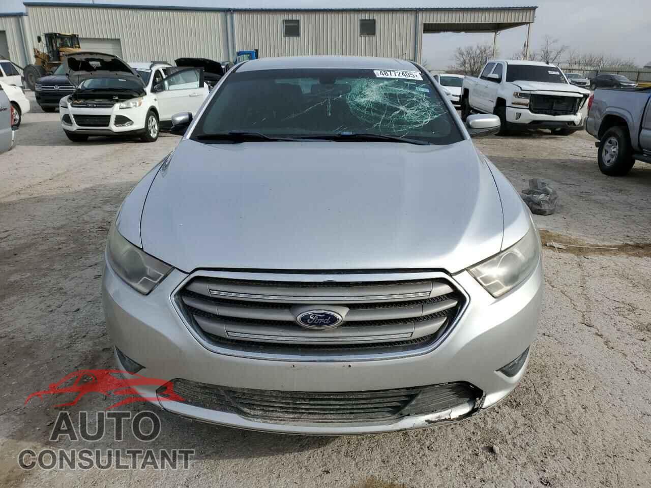 FORD TAURUS 2013 - 1FAHP2E86DG117299