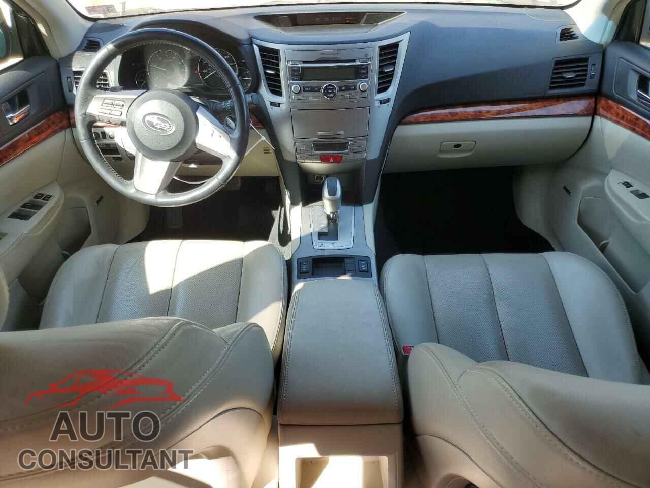 SUBARU OUTBACK 2011 - 4S4BRBKC8B3318060