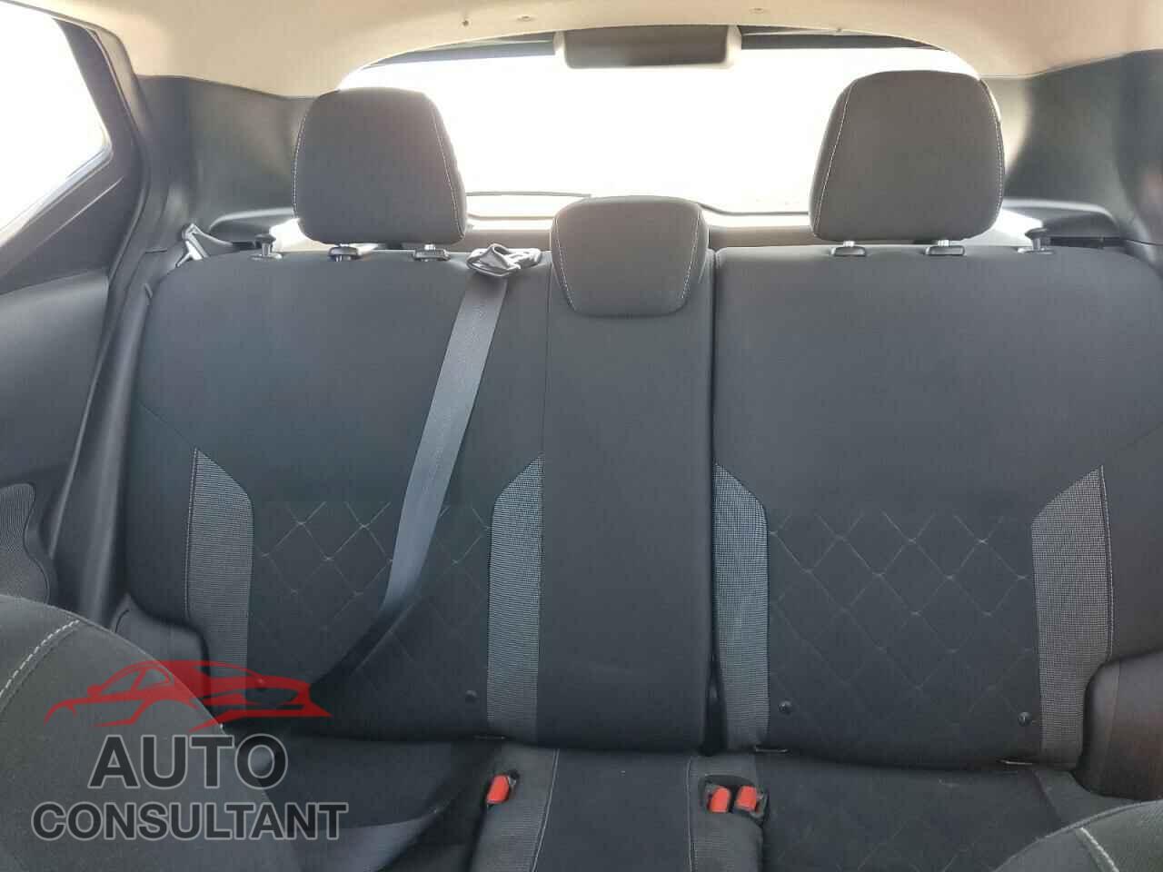 NISSAN KICKS 2019 - 3N1CP5CU3KL496201