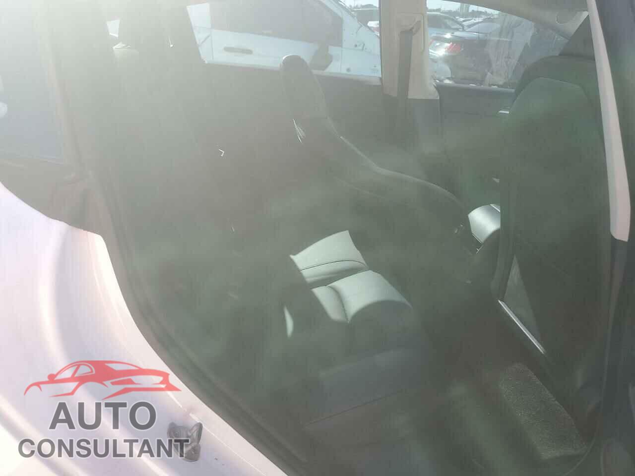 TESLA MODEL 3 2023 - 5YJ3E1EA9PF552470
