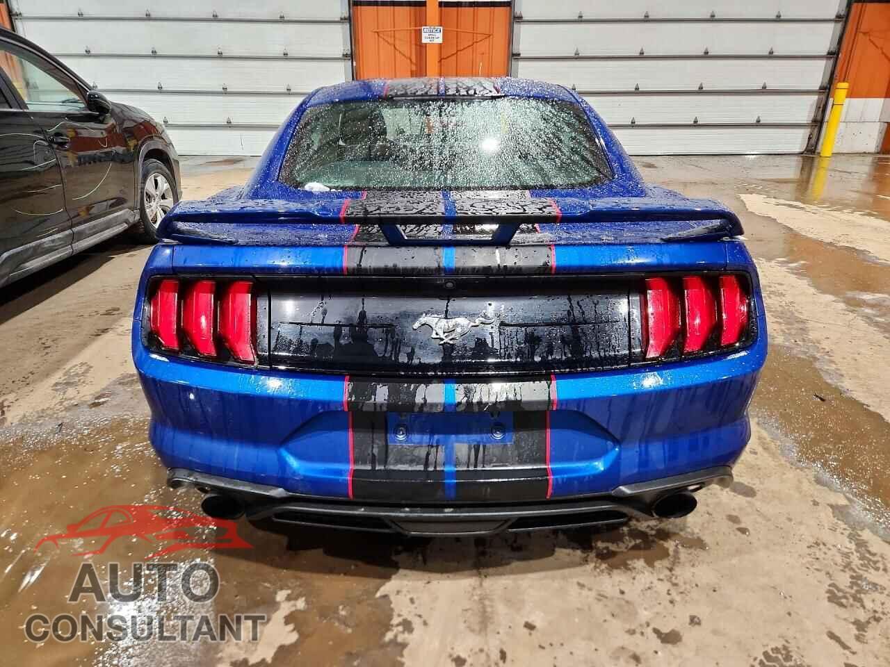 FORD MUSTANG 2018 - 1FA6P8TH8J5164239