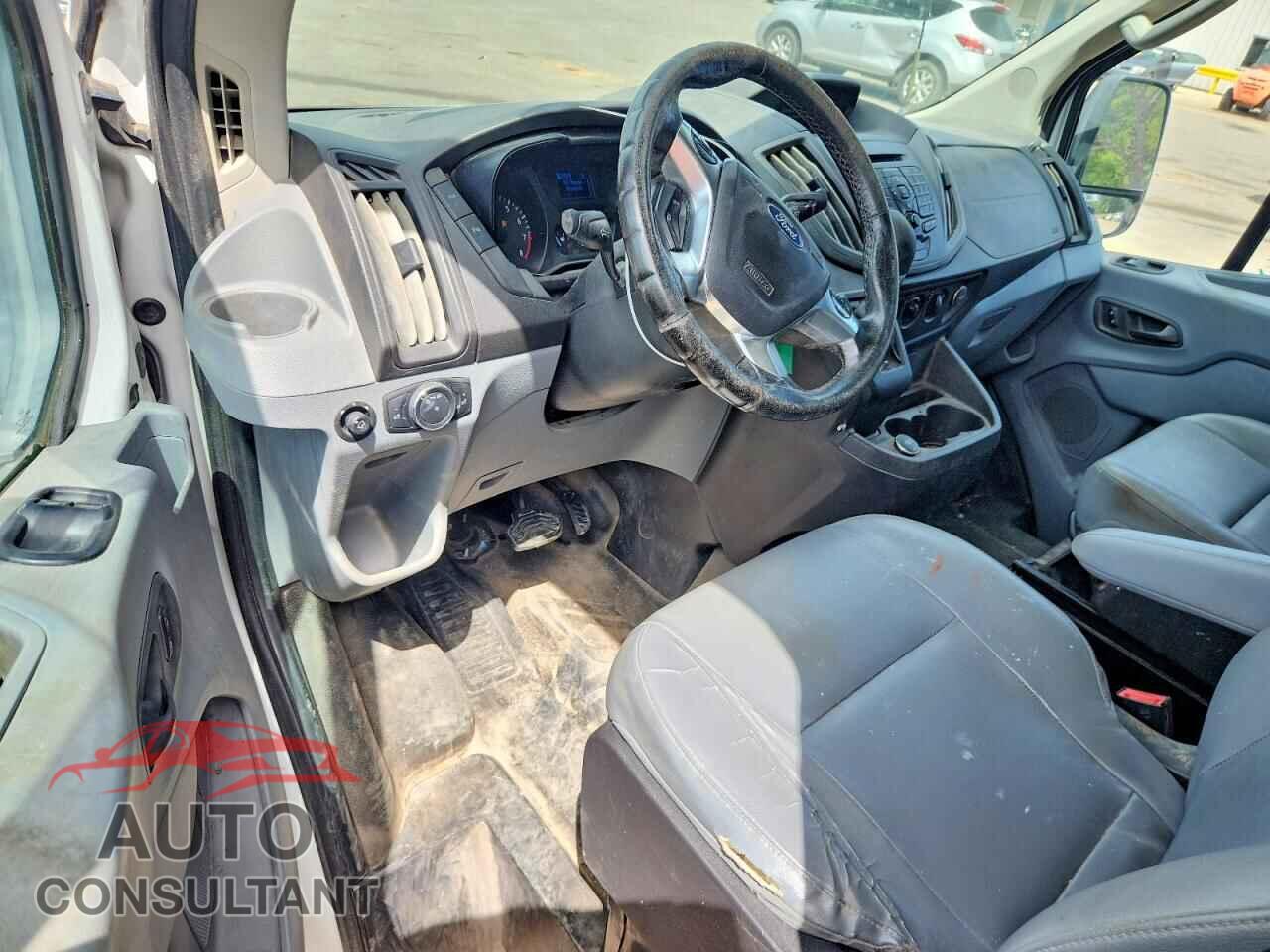 FORD TRANSIT 2017 - 1FTYR2CMXHKA88901