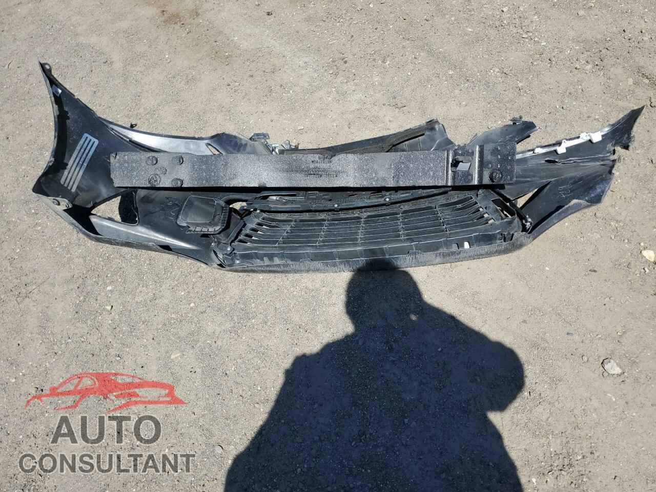 LEXUS IS 2018 - JTHBA1D26J5075005