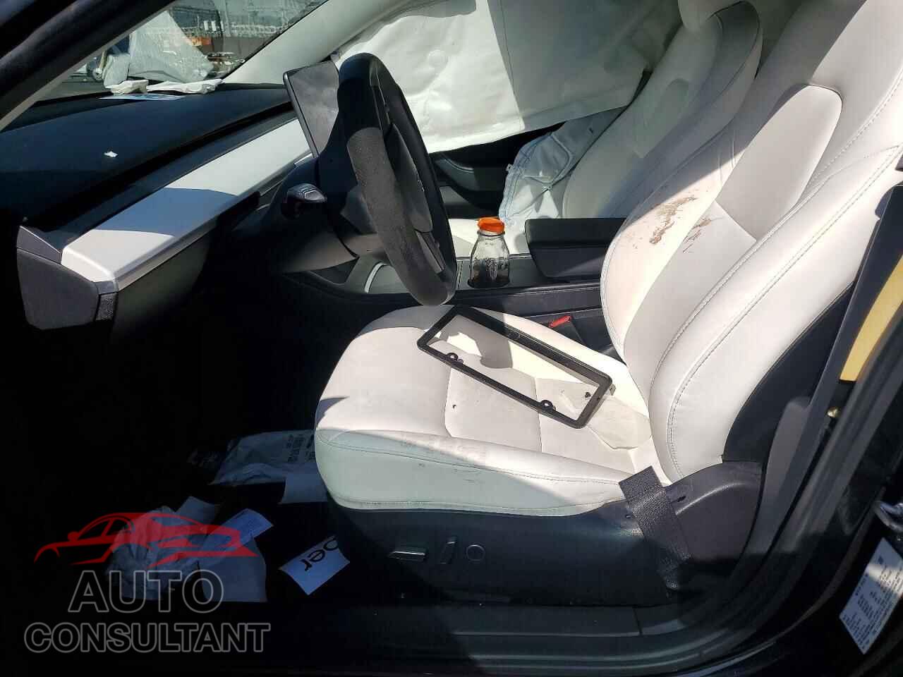 TESLA MODEL 3 2021 - 5YJ3E1EA8MF994331