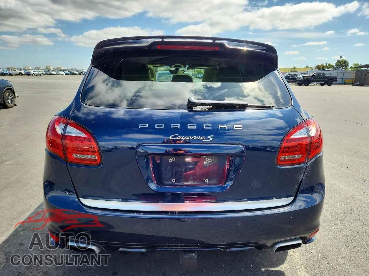 PORSCHE CAYENNE 2013 - WP1AB2A2XDLA81439