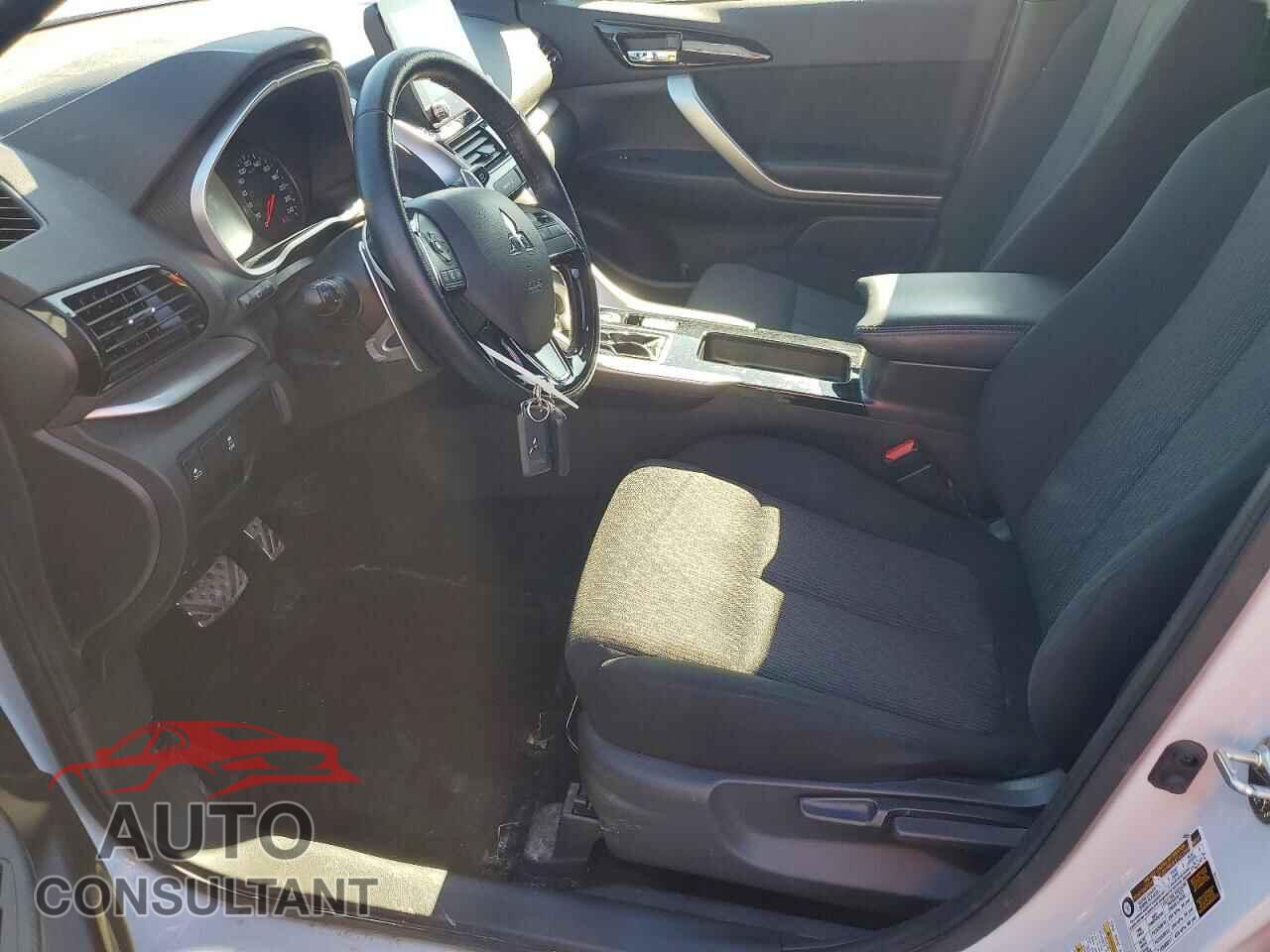 MITSUBISHI ECLIPSE 2023 - JA4ATVAA7PZ618125