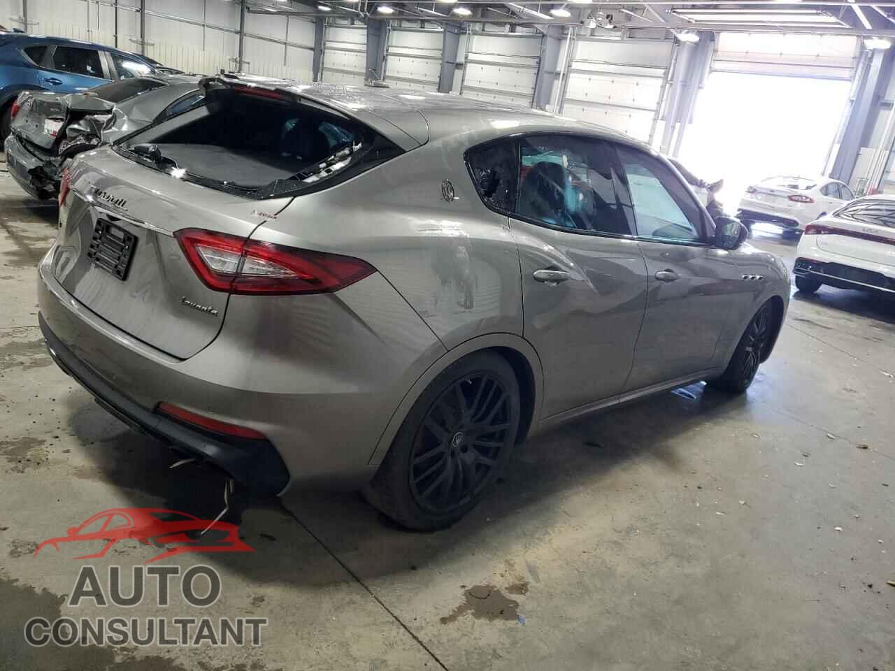 MASERATI ALL MODELS 2019 - ZN661XUS1KX337376