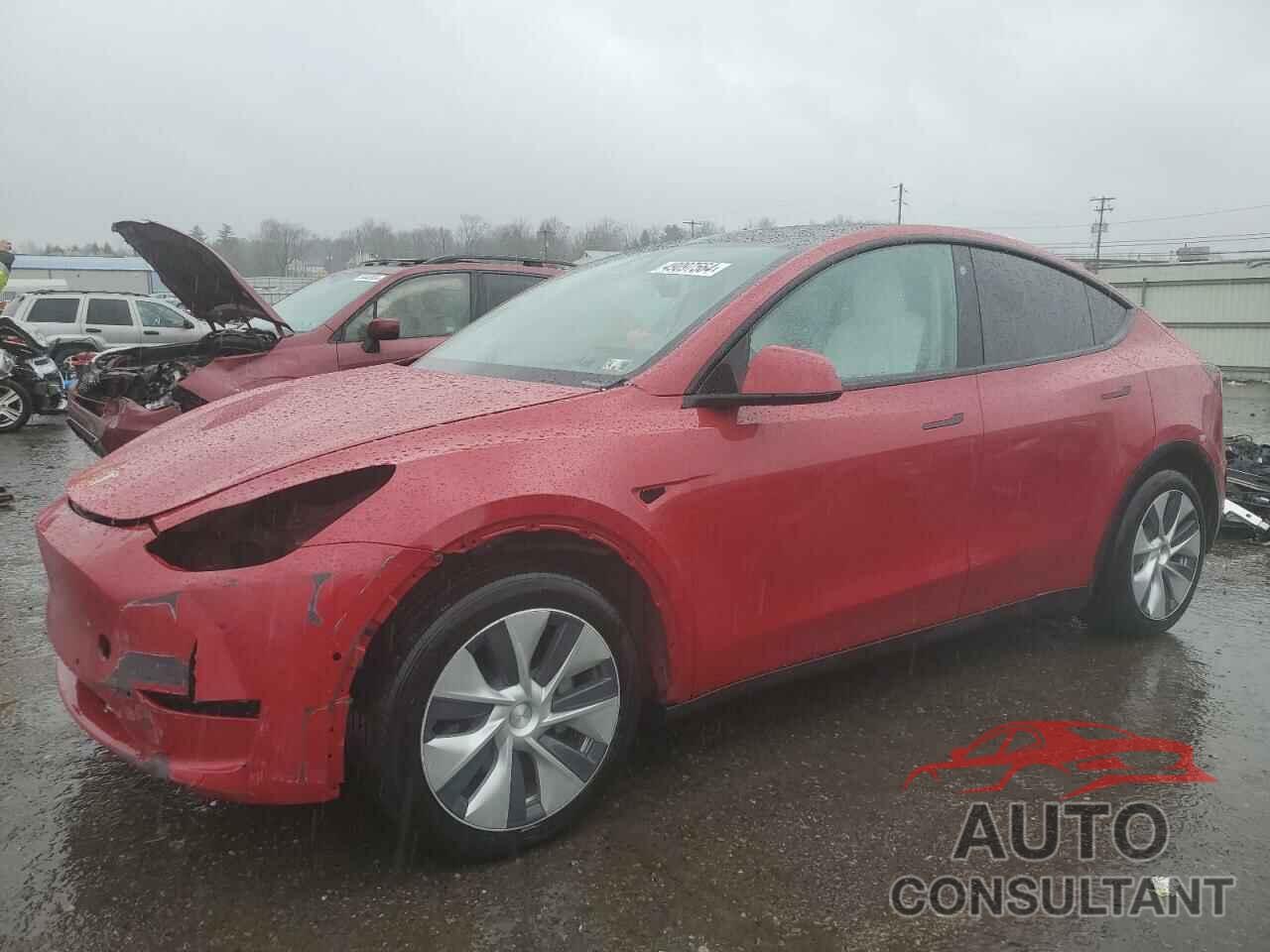 TESLA MODEL Y 2021 - 5YJYGAEEXMF302329