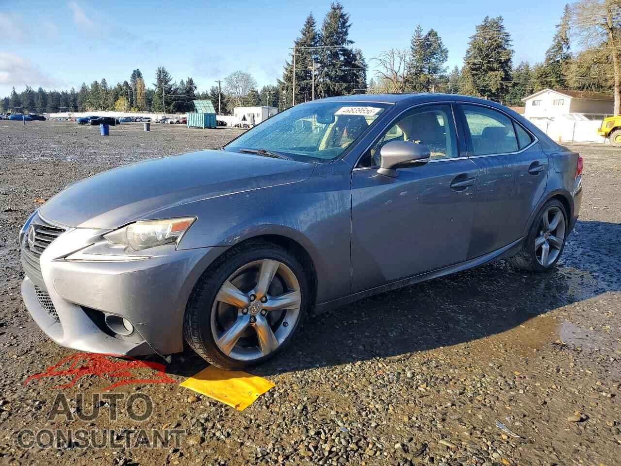 LEXUS IS 2014 - JTHBE1D24E5002130