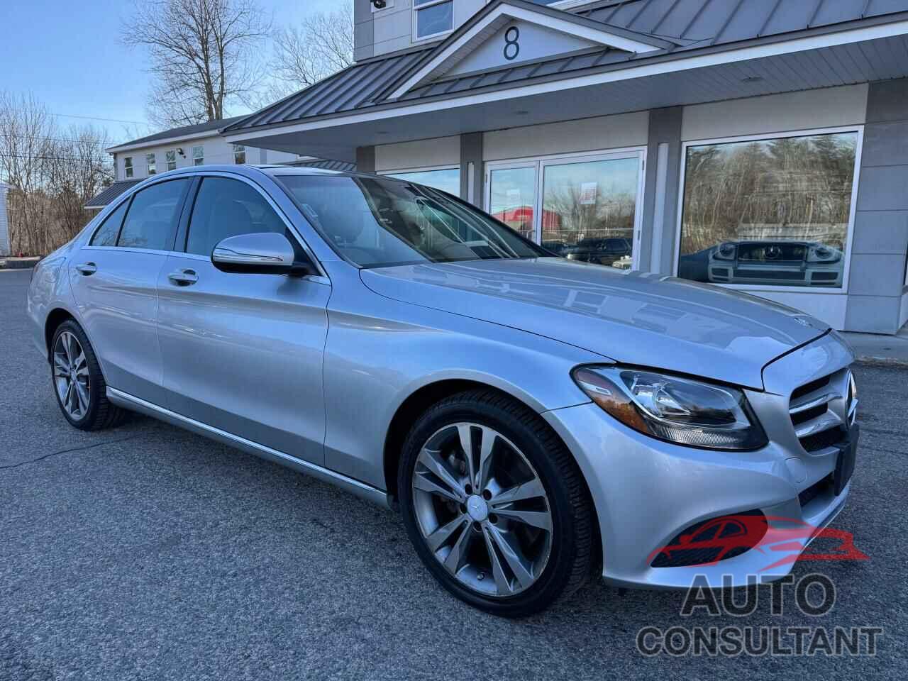 MERCEDES-BENZ C-CLASS 2015 - 55SWF4KB4FU002549