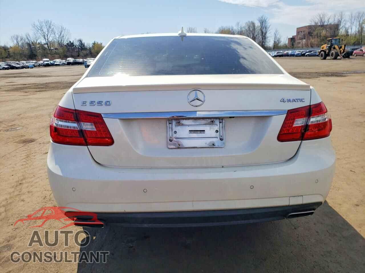 MERCEDES-BENZ E-CLASS 2013 - WDDHF9BB1DA721339