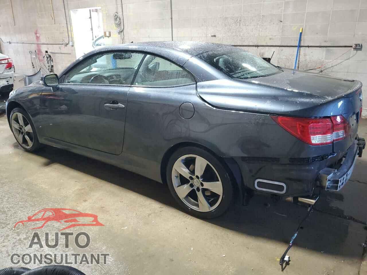 LEXUS IS 2011 - JTHFE2C27B2506614
