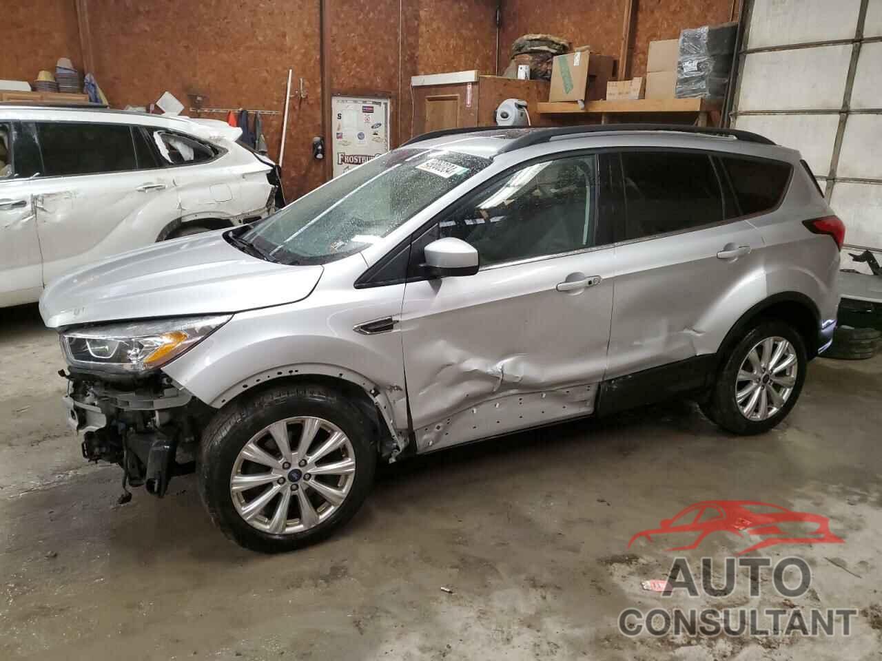 FORD ESCAPE 2019 - 1FMCU9HD1KUA81708