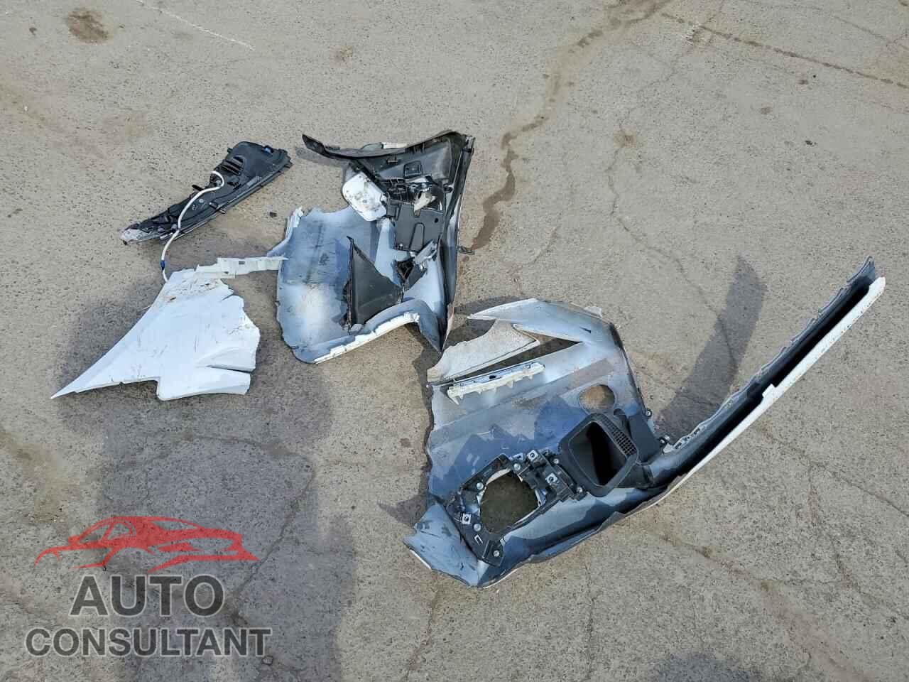 LEXUS IS 2014 - JTHCE1D28E5005214