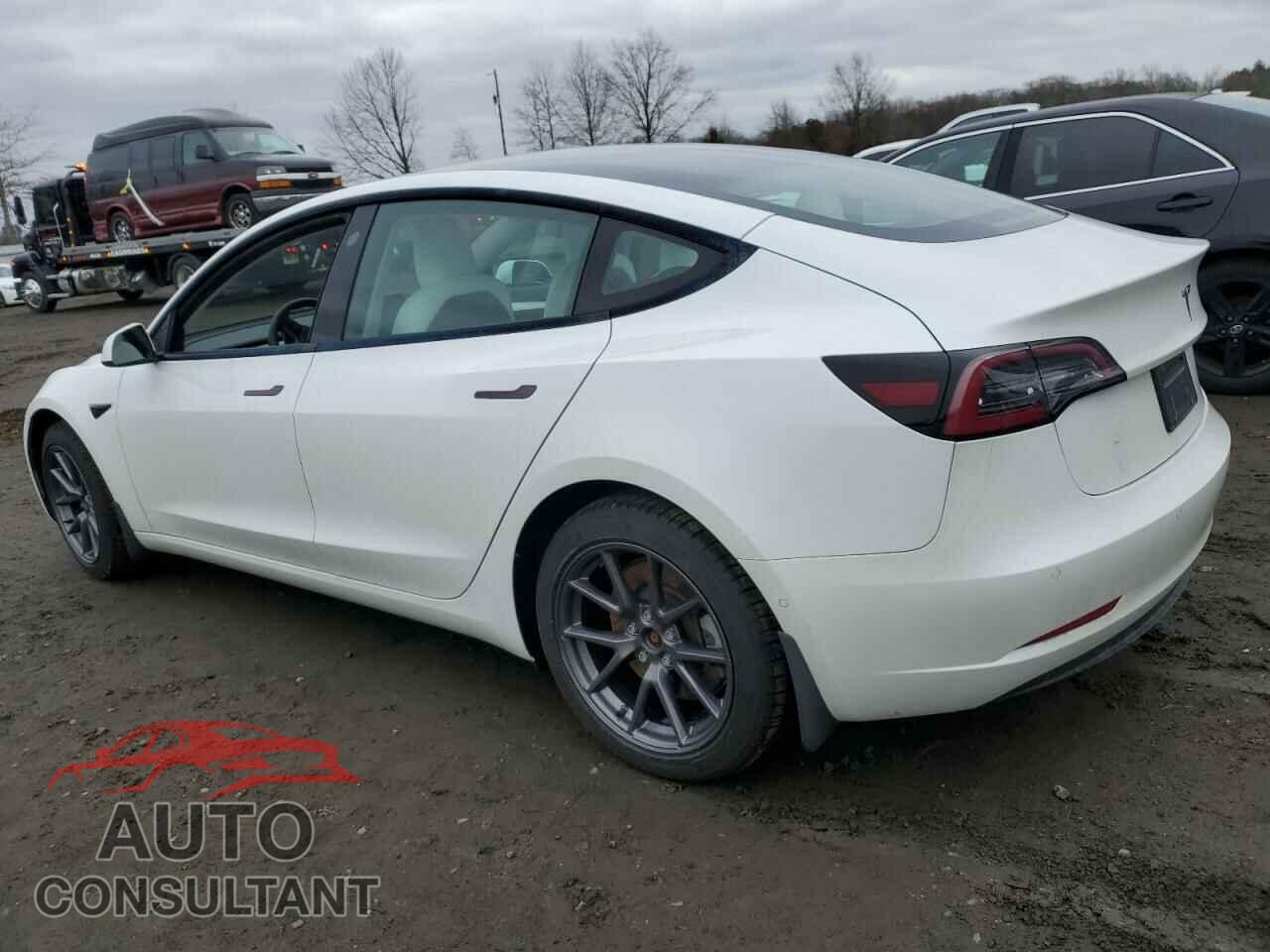 TESLA MODEL 3 2021 - 5YJ3E1EA6MF048289