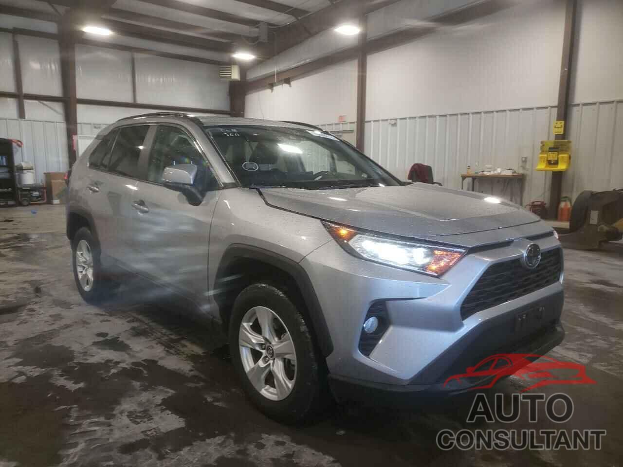 TOYOTA RAV4 2021 - 2T3W1RFVXMC091361