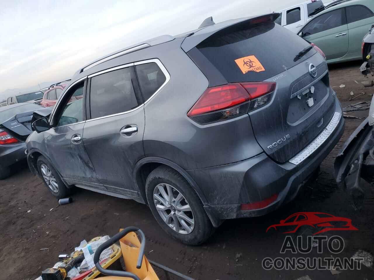 NISSAN ROGUE 2017 - 5N1AT2MV9HC762472