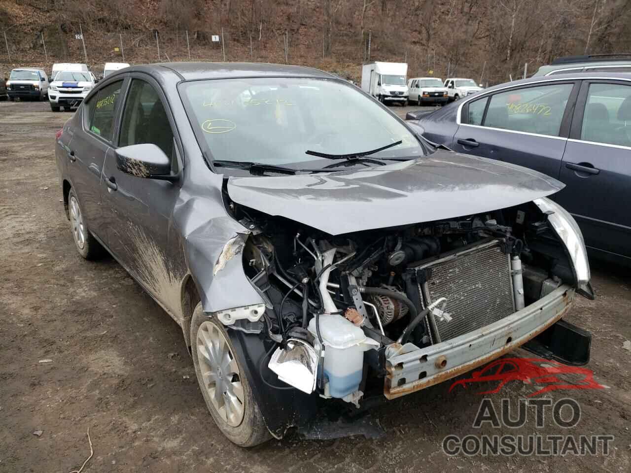 NISSAN VERSA 2017 - 3N1CN7AP5HL816769