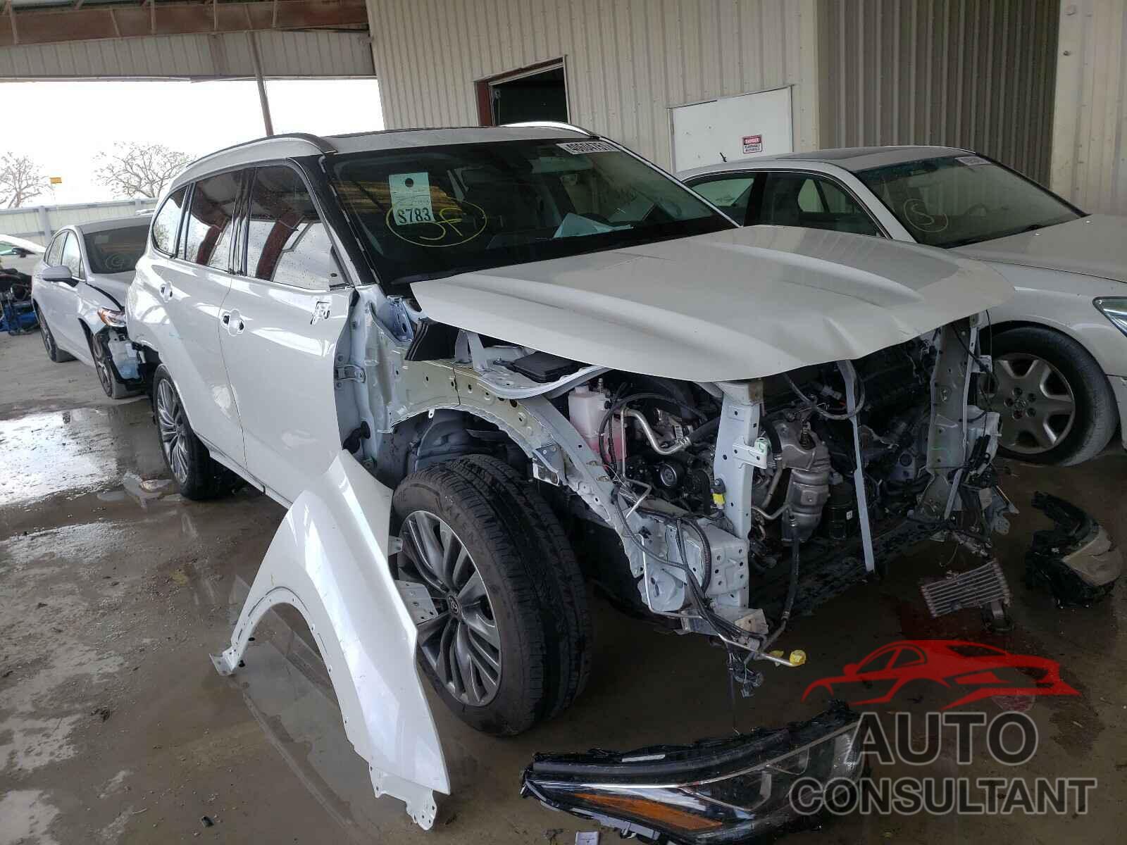 TOYOTA HIGHLANDER 2020 - 5TDFZRAH6LS029089