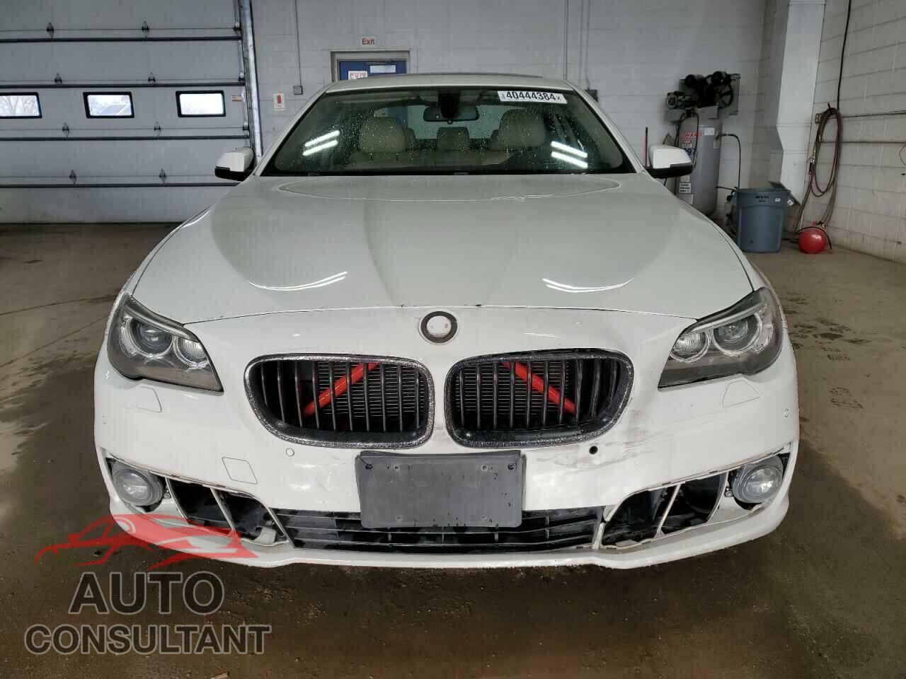BMW 5 SERIES 2016 - WBA5A7C54GG149352